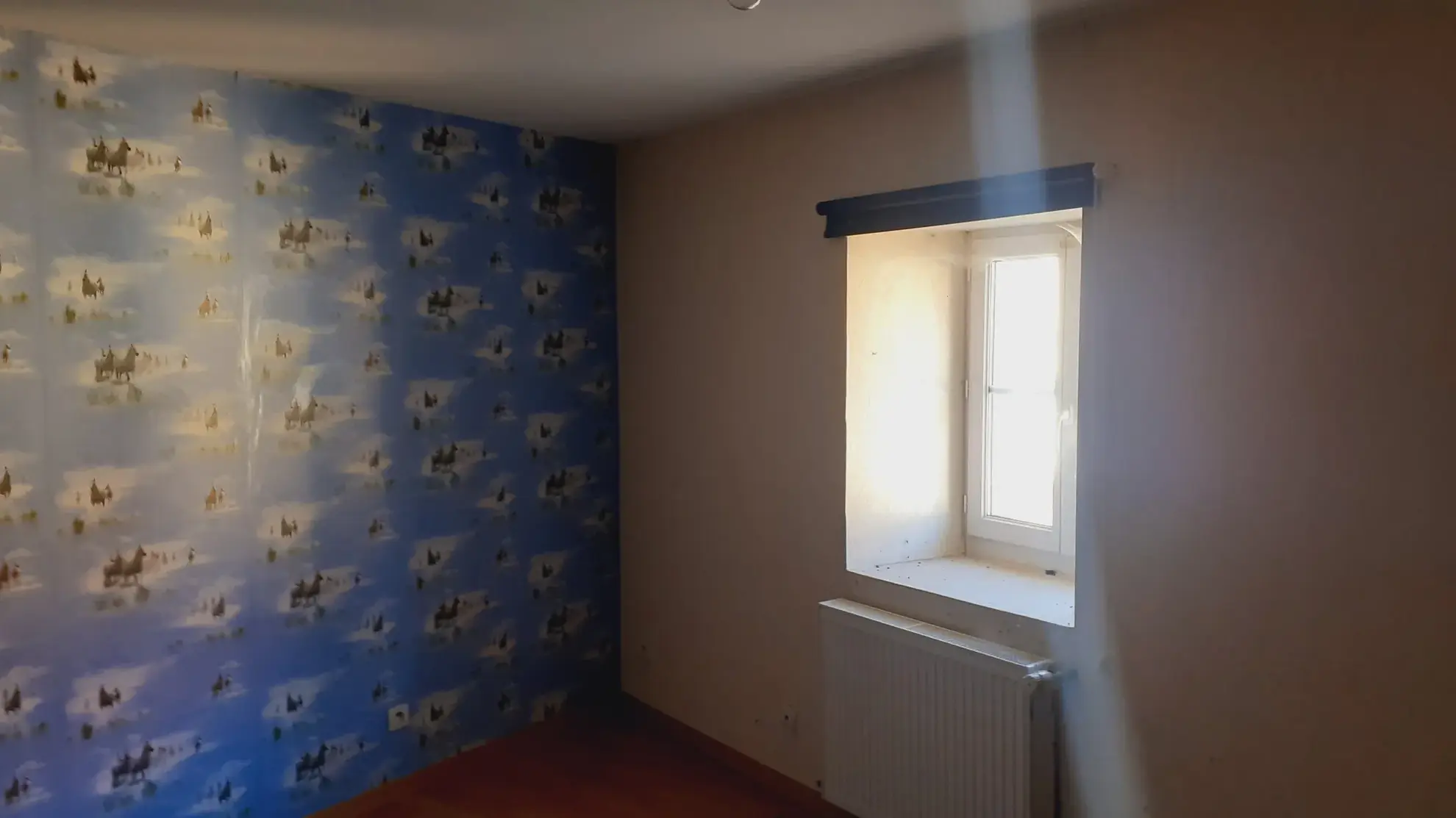 Immeuble rénové avec appartement à Sacquenay proche Selongey - Idéal investisseur ou famille 