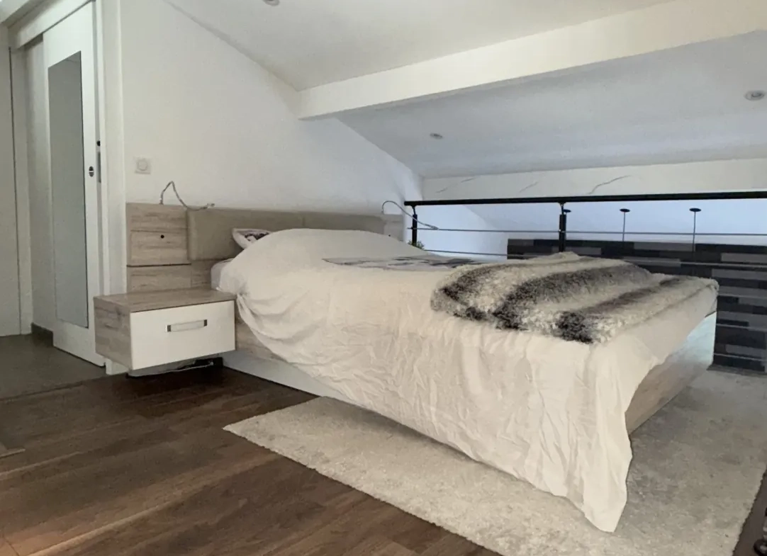 Appartement T3 lumineux avec vue mer à Cannes proche des plages 
