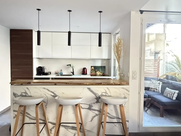 Appartement T3 lumineux avec vue mer à Cannes proche des plages