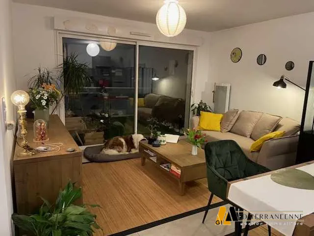 Bel appartement T3 avec terrasse à Béziers - Résidence calme et bien située 