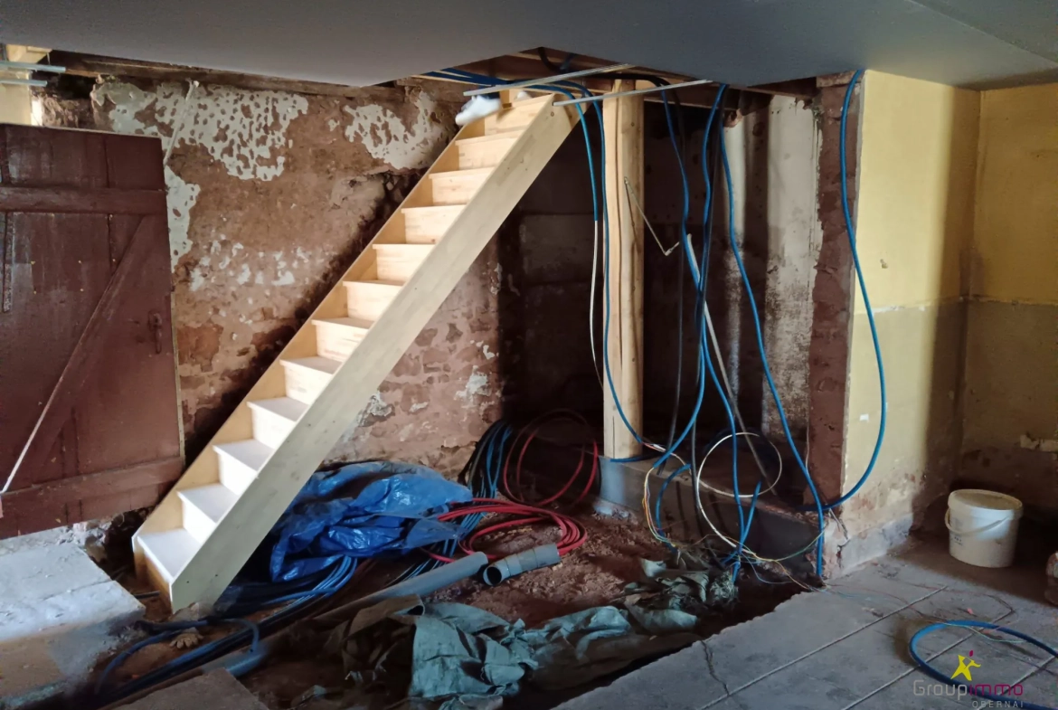 Maison à rénover de 137 m² avec garage à Saales 