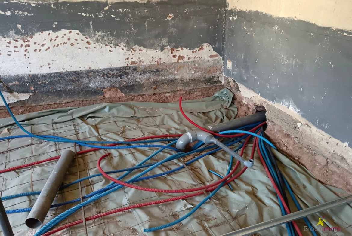 Maison à rénover de 137 m² avec garage à Saales 