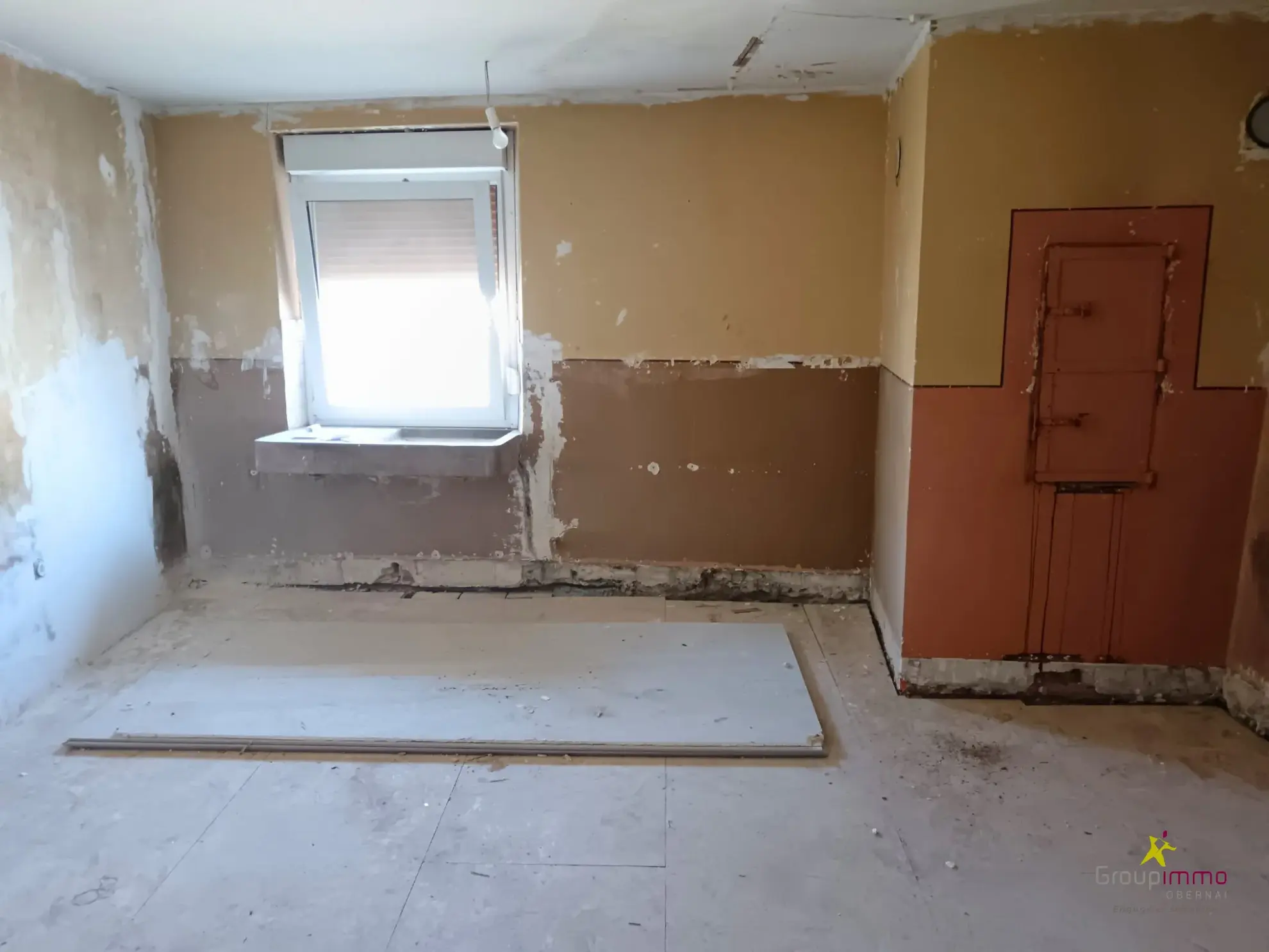 Maison à rénover de 137 m² avec garage à Saales 