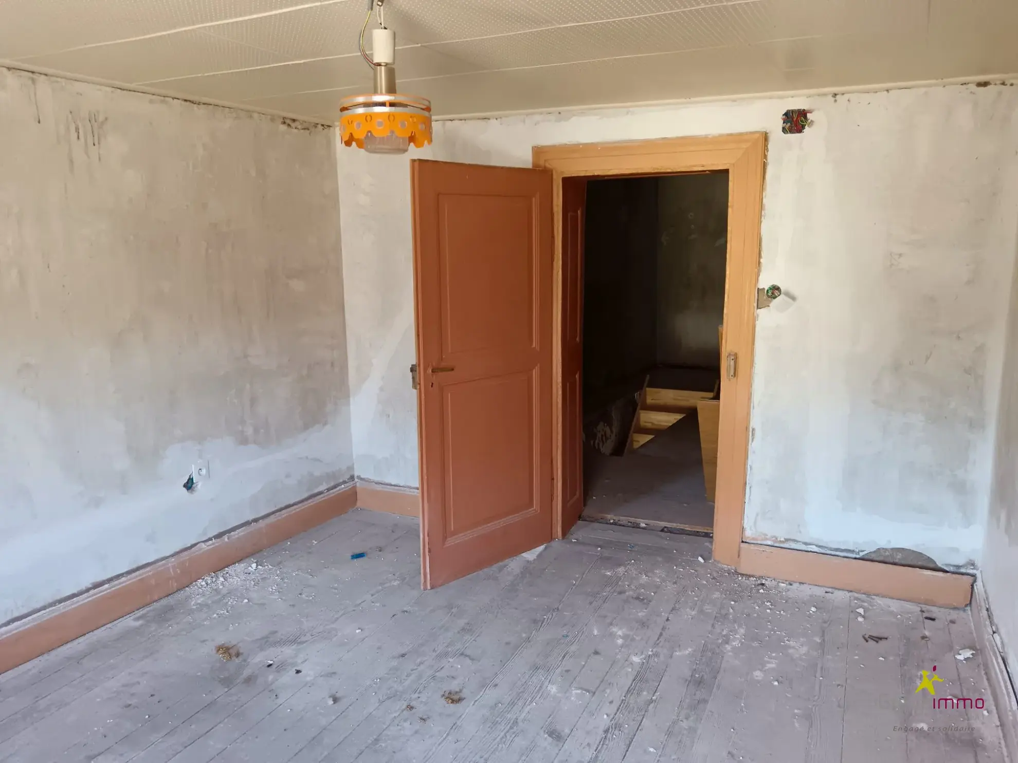 Maison à rénover de 137 m² avec garage à Saales 