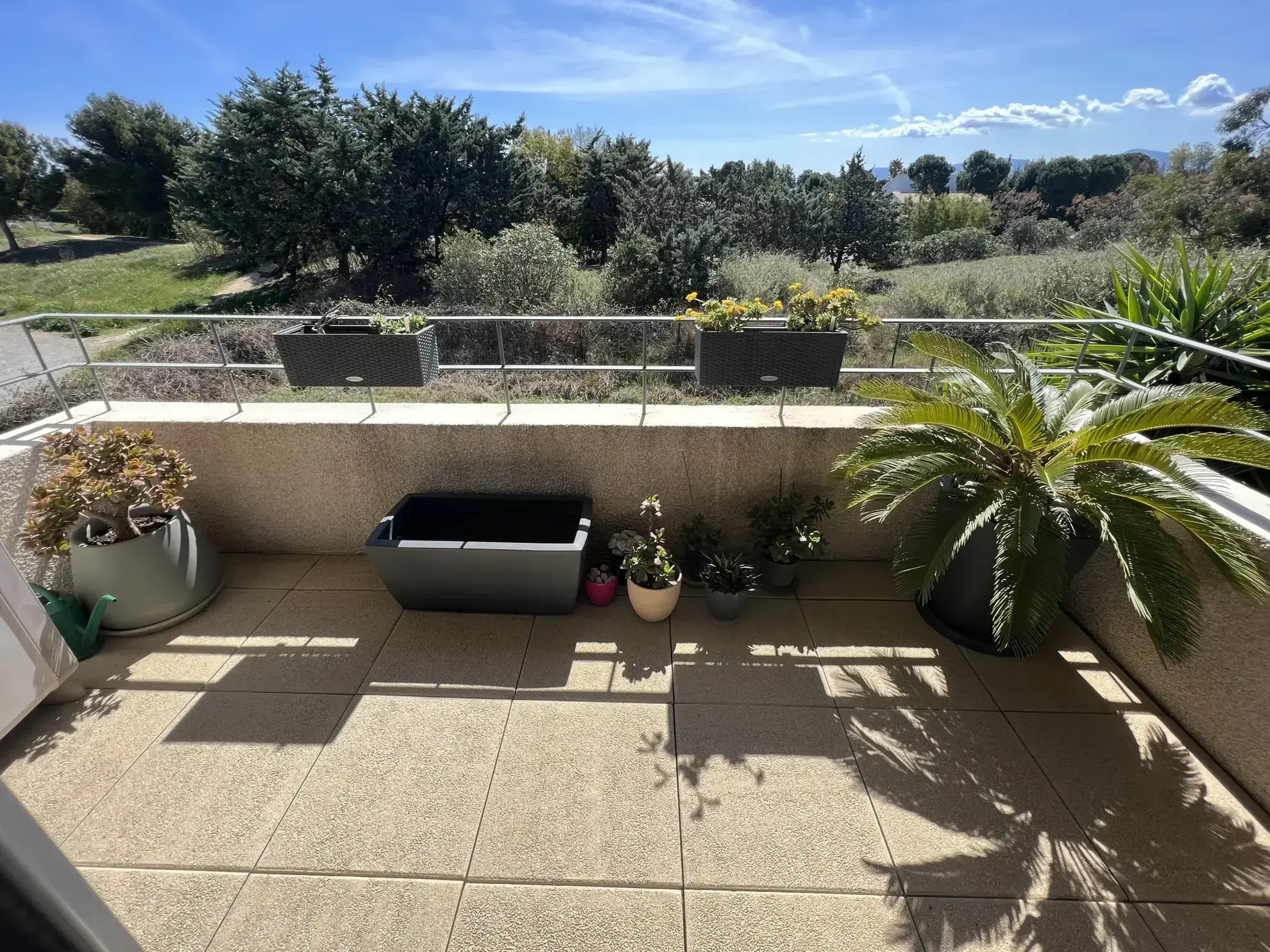 Appartement T2 meublé de 45 m² avec terrasse et parking à Perpignan 