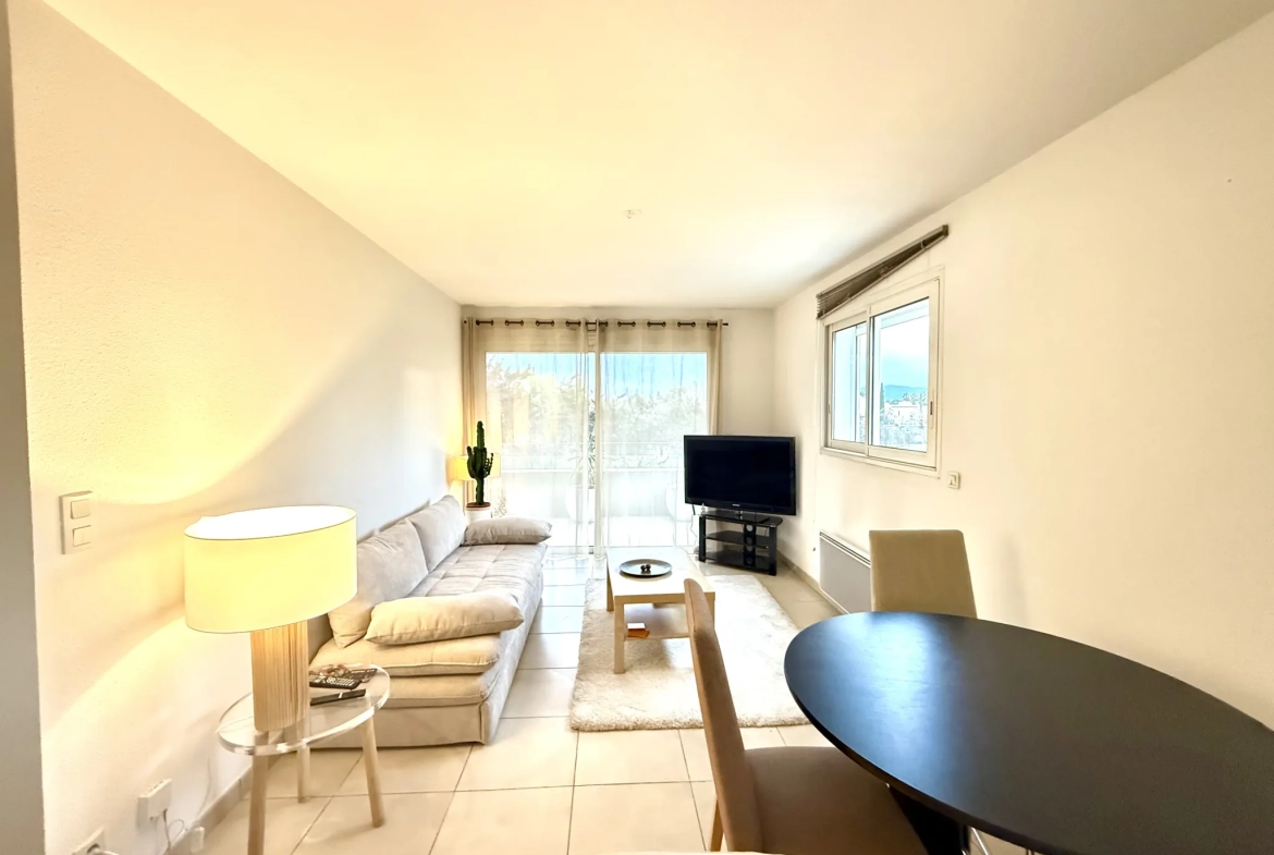 Appartement T2 meublé de 45 m² avec terrasse et parking à Perpignan 