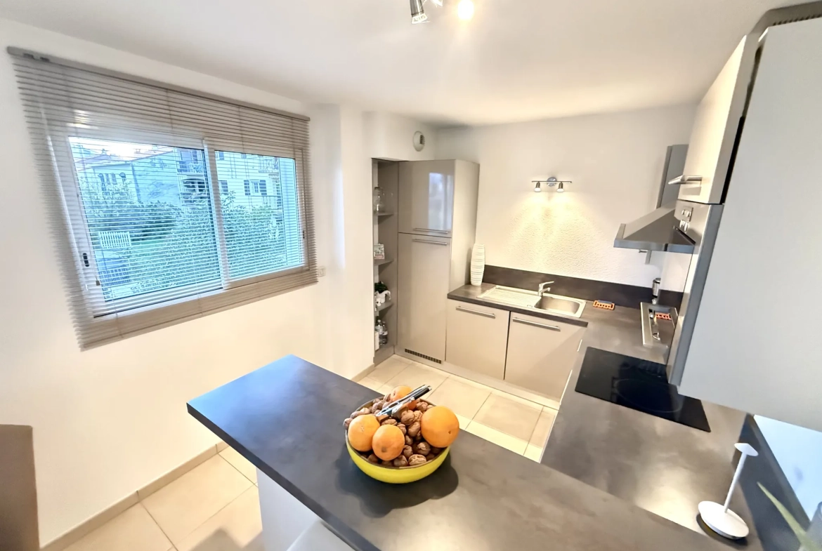 Appartement T2 meublé de 45 m² avec terrasse et parking à Perpignan 