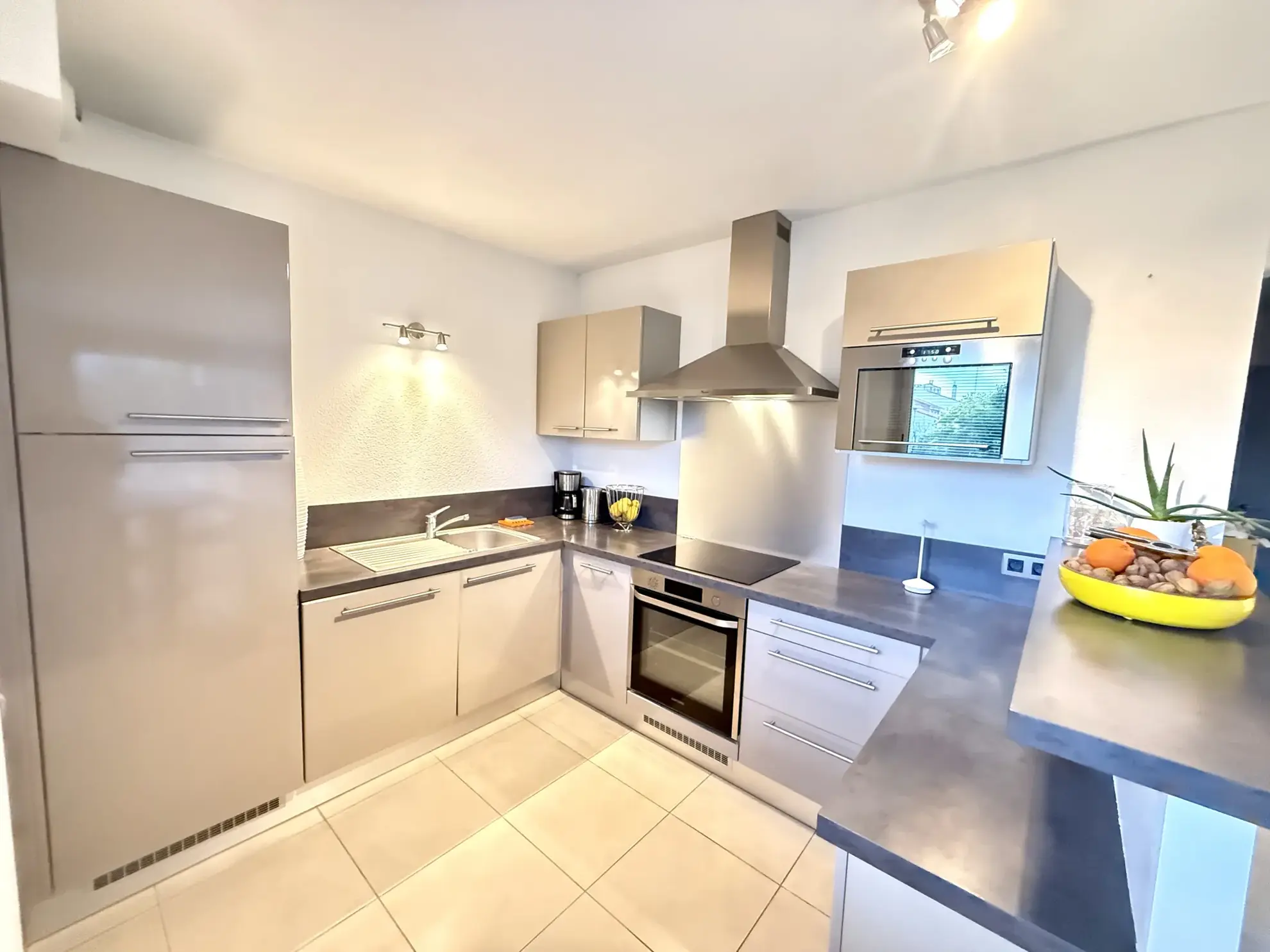 Appartement T2 meublé de 45 m² avec terrasse et parking à Perpignan 