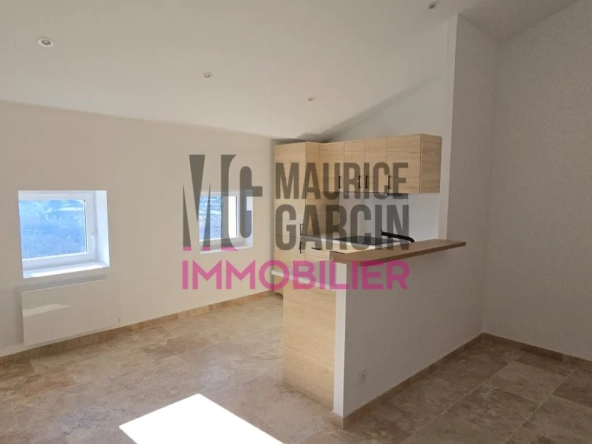 Appartement T2 rénové à La Roque-sur-Pernes - Idéal investissement ou résidence