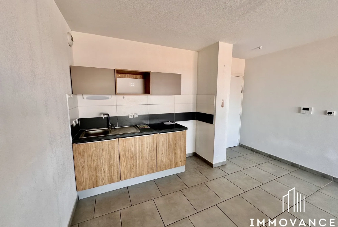 Appartement T2 avec Terrasse à Lattes - Confort et Luminosité 