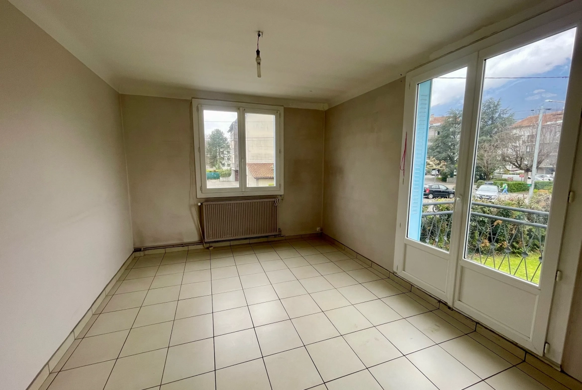 Appartement T2 lumineux avec balcon à Échirolles proche Vercors 