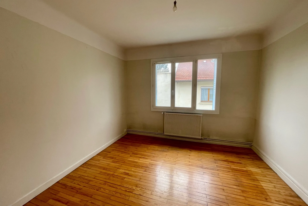 Appartement T2 lumineux avec balcon à Échirolles proche Vercors 