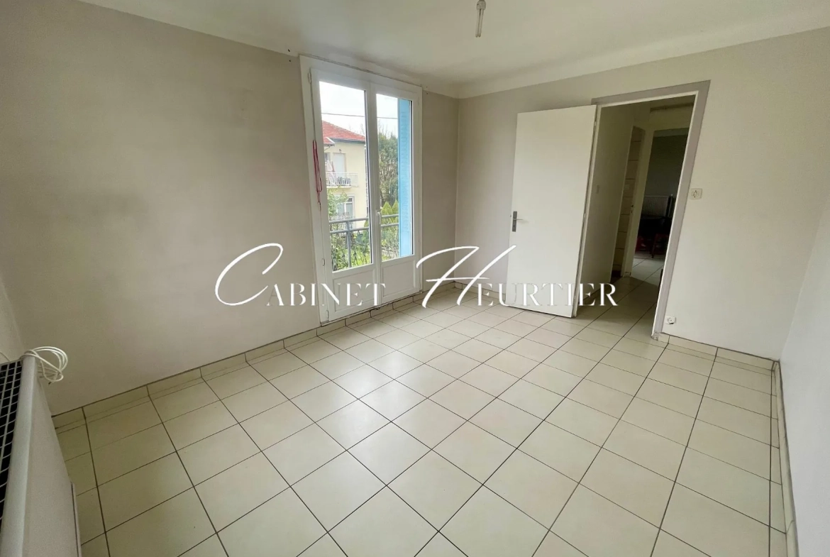 Appartement T2 lumineux avec balcon à Échirolles proche Vercors 