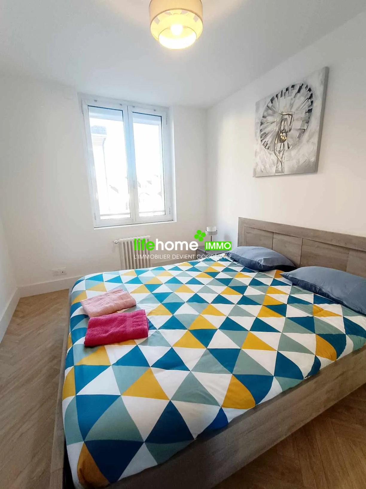 Appartement rénové et meublé à vendre au centre de Châteauroux de 62 m² 