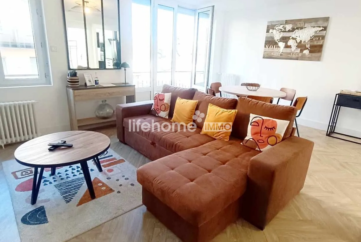 Appartement rénové et meublé à vendre au centre de Châteauroux de 62 m² 