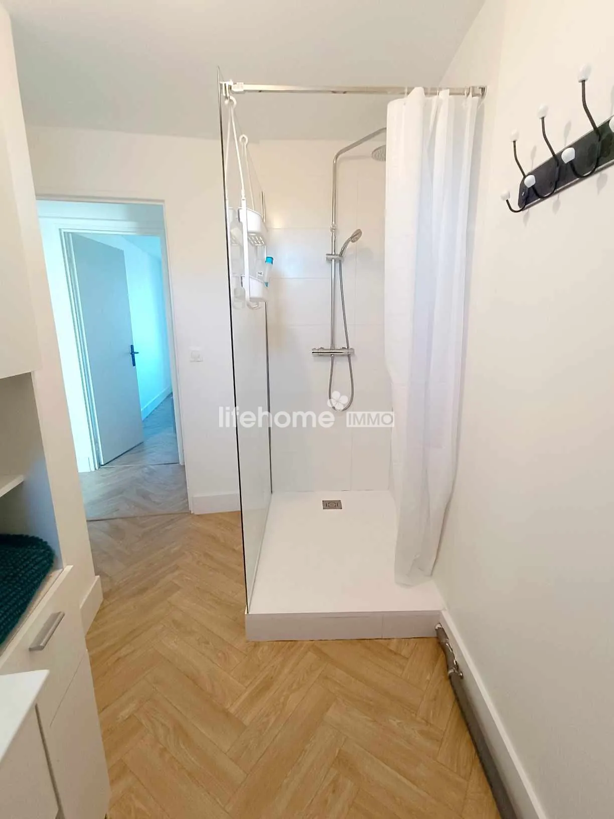 Appartement rénové et meublé à vendre au centre de Châteauroux de 62 m² 