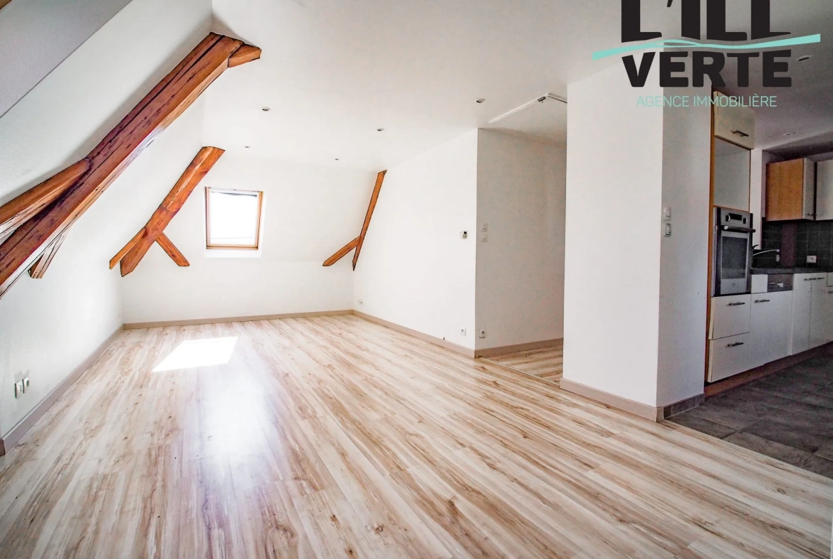 Appartement à vendre à Vendenheim - 3 pièces lumineux avec surcombles 
