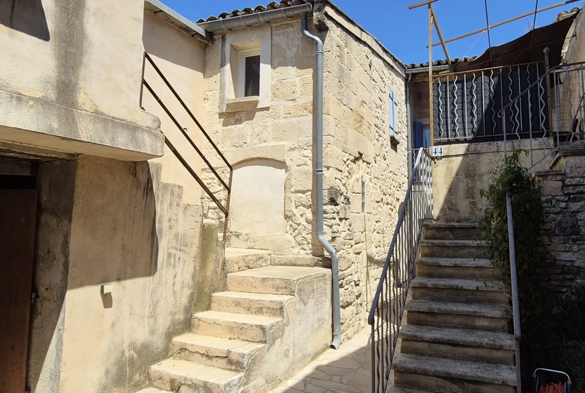 Splendide Duplex à Saussines avec Piscine et Cachet - Petite Copropriété 