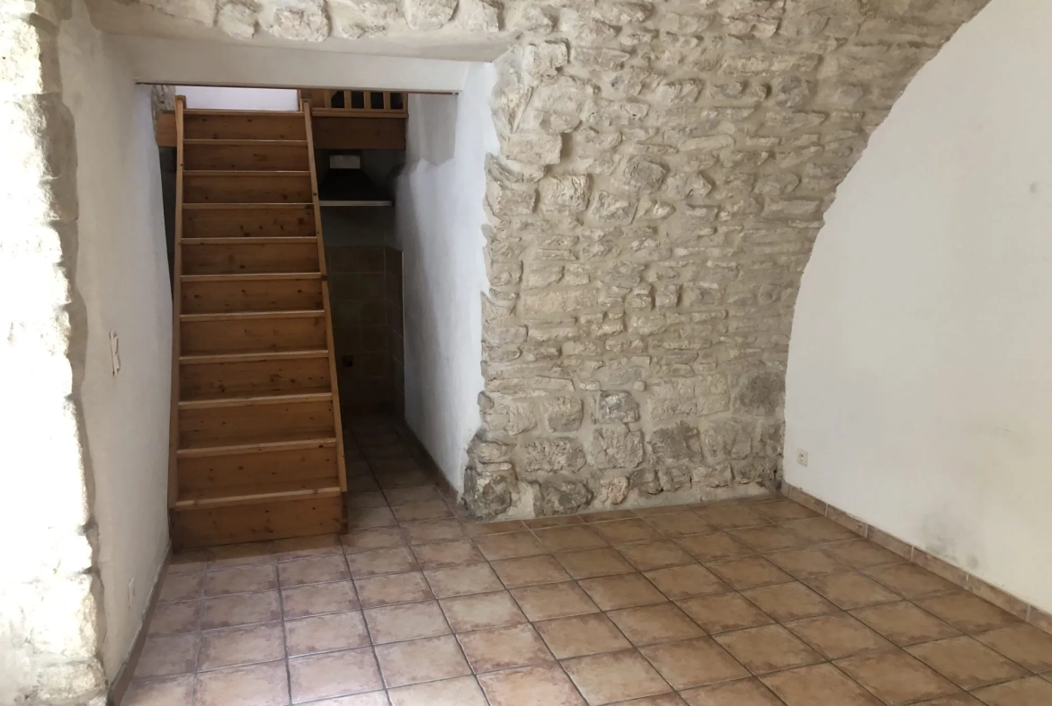Splendide Duplex à Saussines avec Piscine et Cachet - Petite Copropriété 