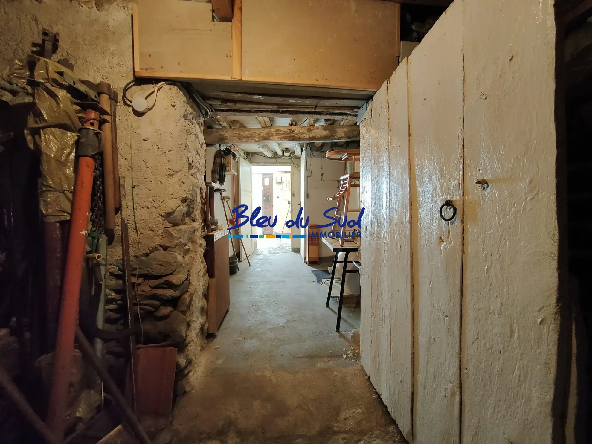 Maison de village à rénover avec cave et cour à Corneilla-de-Conflent 75 m² 