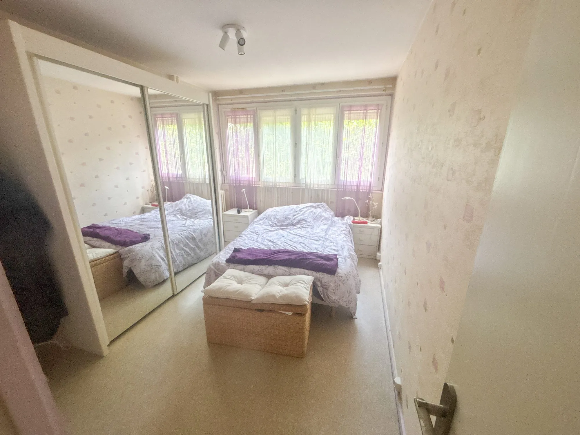 Achat appartement 3 chambres à Lys Lez Lannoy avec balcon et cave 