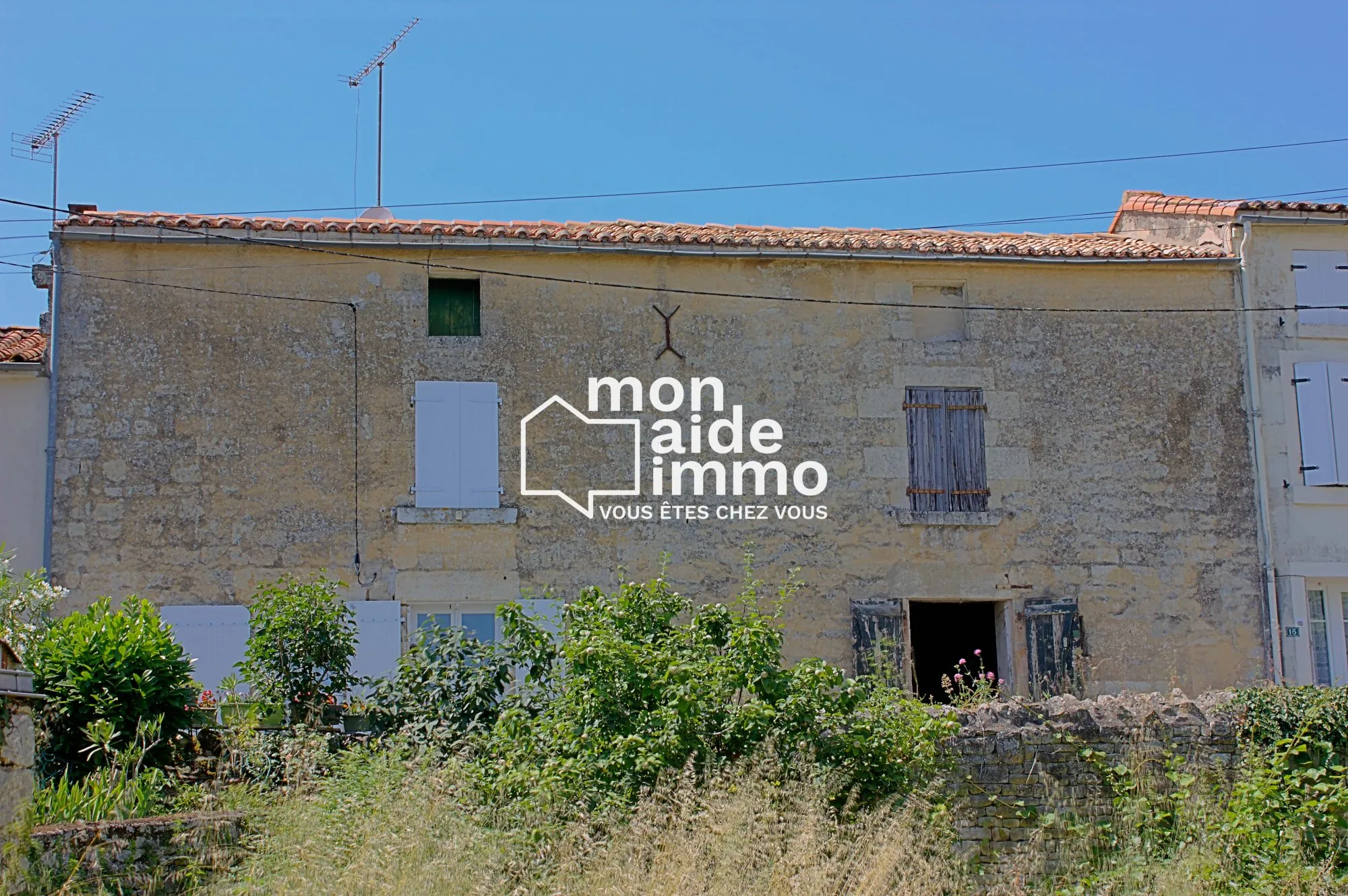 Maison à rénover de 52 m² à Benet - Idéal investisseurs ou primo-accédants 