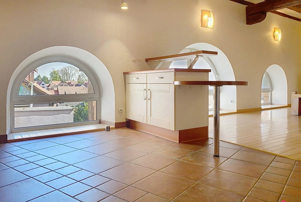 Appartement duplex rénové de 76 m² à Bouxwiller, idéal premier achat ou investissement 