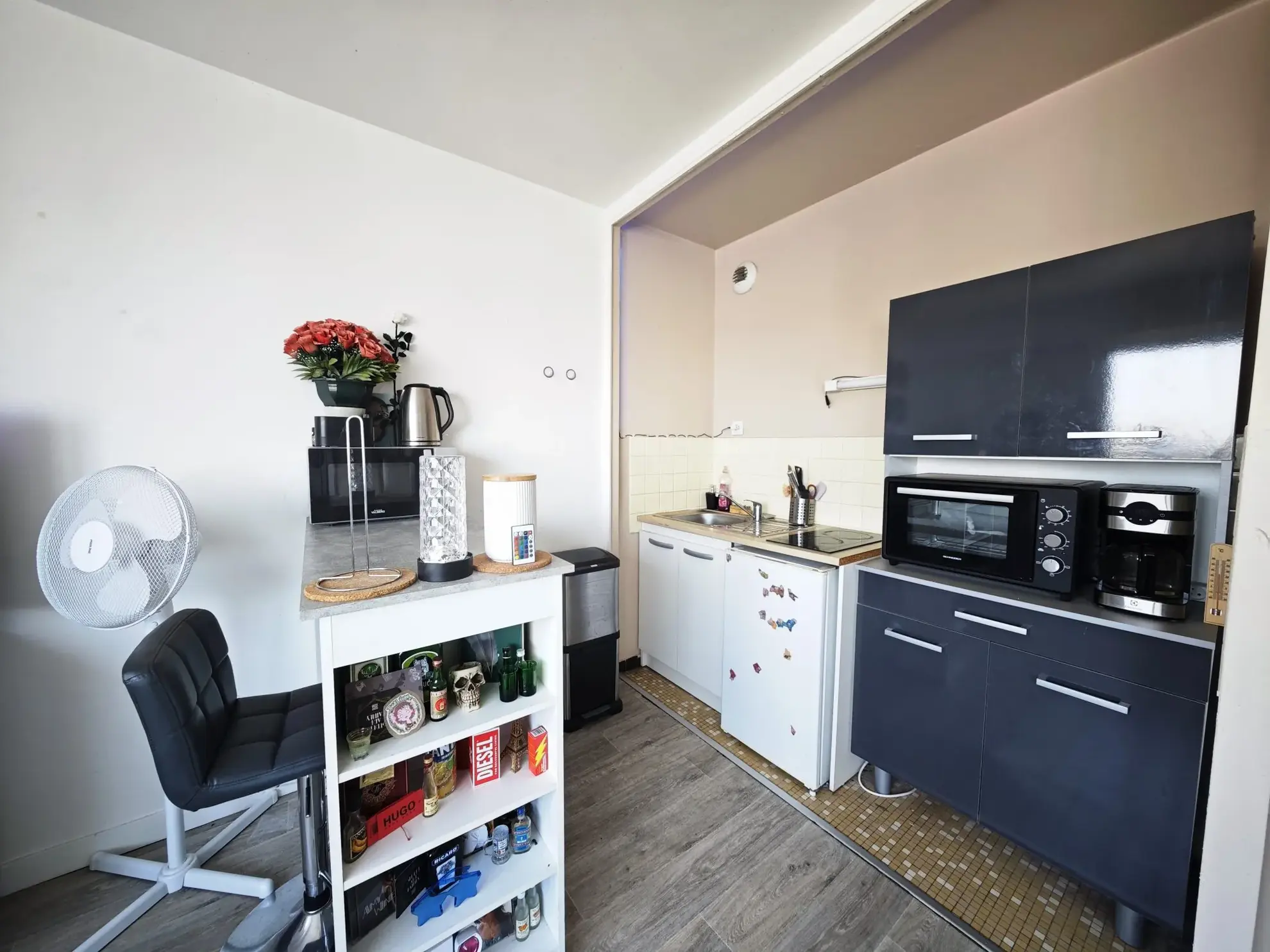 Studio à vendre dans le quartier Giraudeau-Rabelais à Tours, proche commodités 
