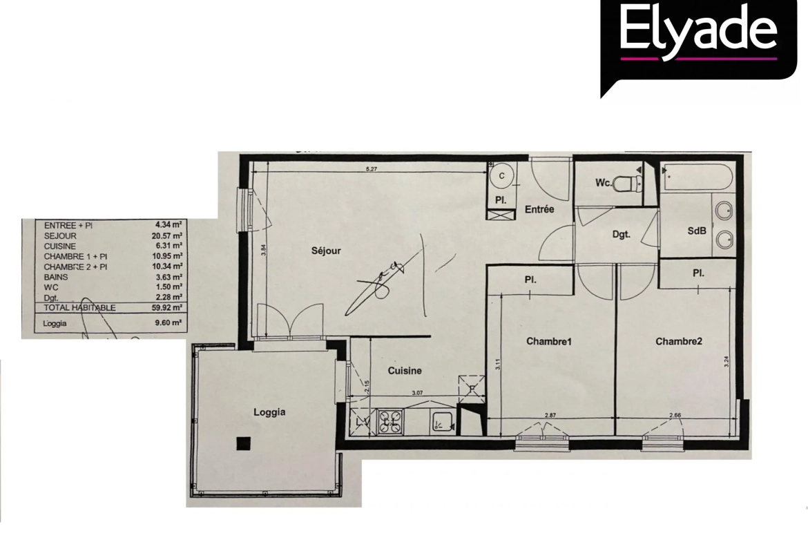 A vendre appartement T3 lumineux avec balcon et parking à Léguvin 