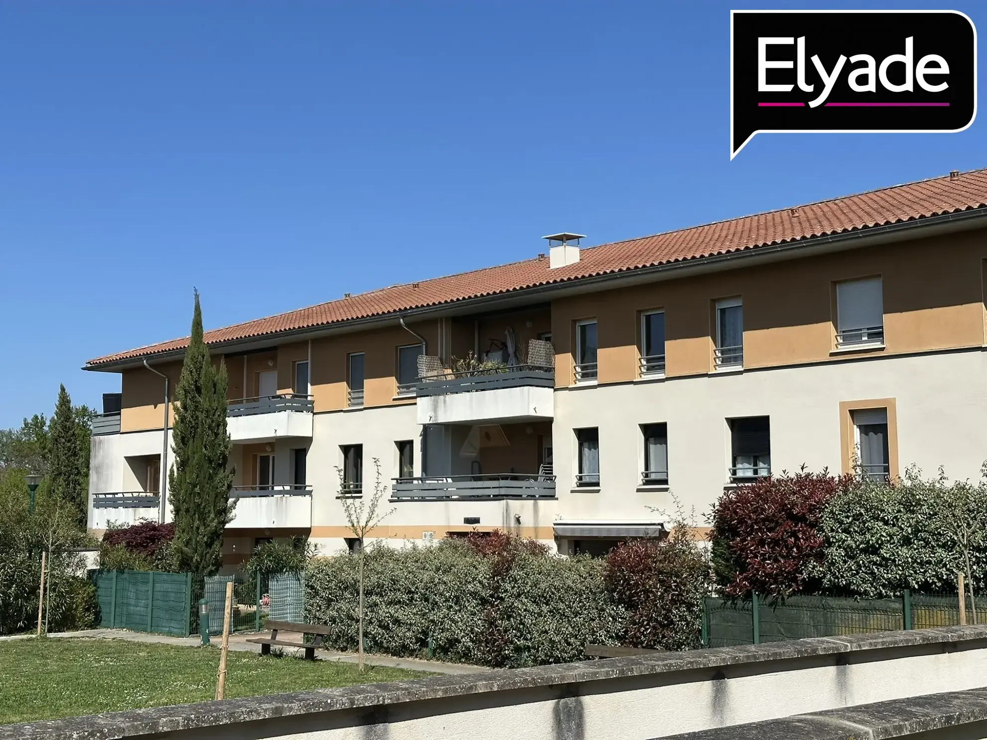 A vendre appartement T3 lumineux avec balcon et parking à Léguvin 
