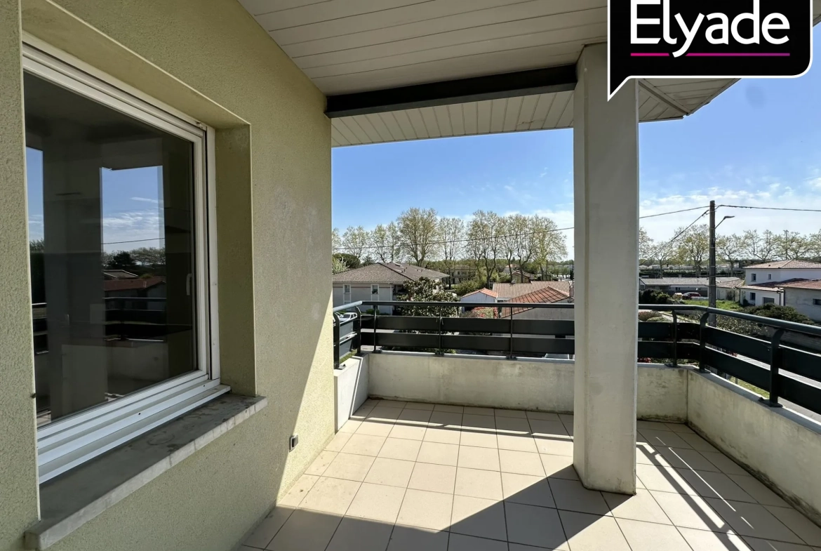 A vendre appartement T3 lumineux avec balcon et parking à Léguvin 