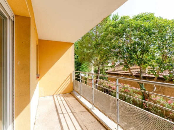 Appartement 2 pièces avec balcon à Narbonne - Résidence sécurisée