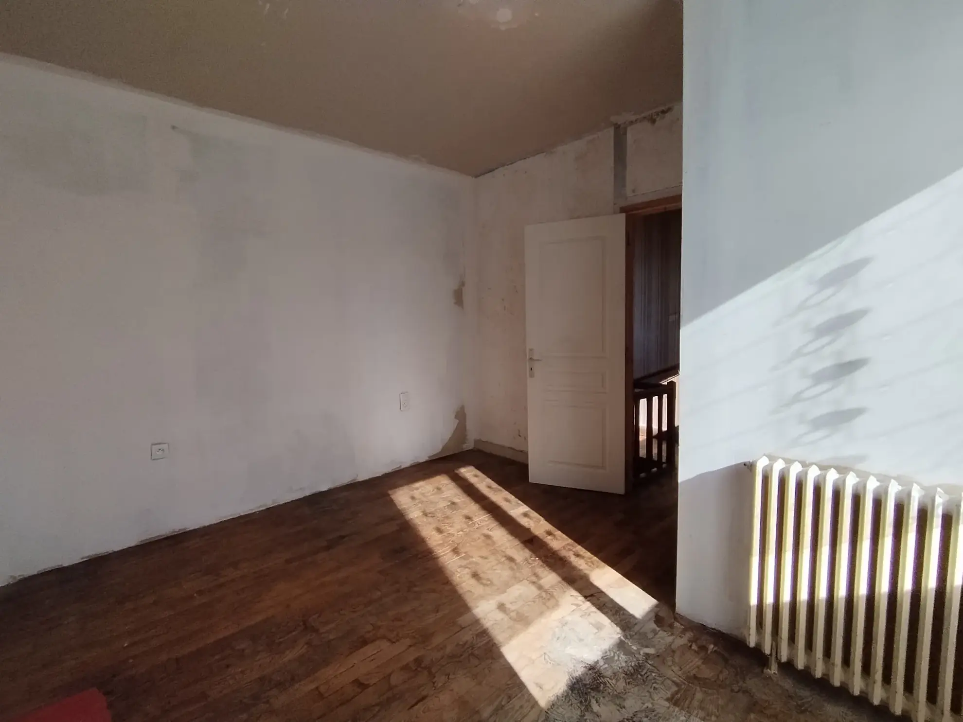 Maison 3 pièces de 55 m² à Lécousse, environnement calme, potentiel d’extension 