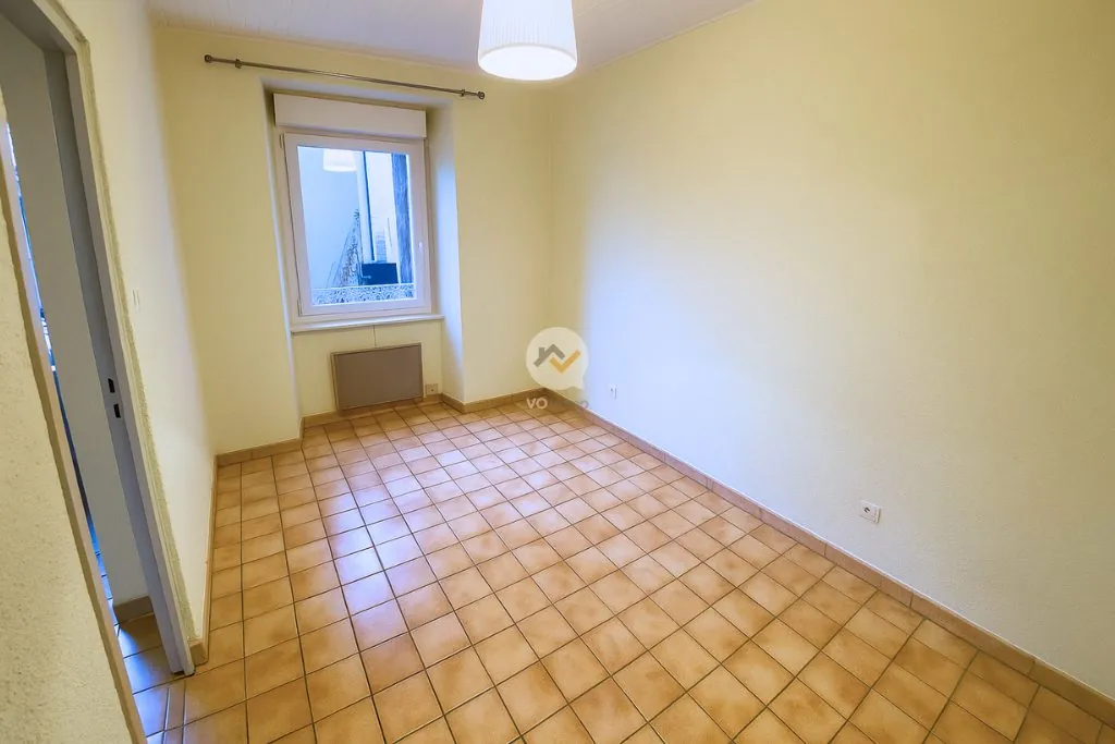 Appartement T2 à Belfort avec fort potentiel, idéal pour investissement ou premier achat 