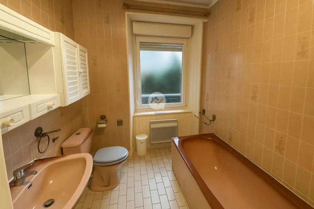 Appartement T2 à Belfort avec fort potentiel, idéal pour investissement ou premier achat 