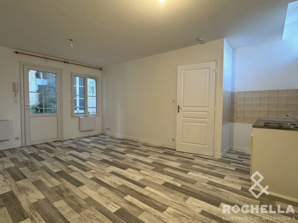 Appartement 2 pièces à vendre à Rochefort, centre-ville - Cave et faible charges