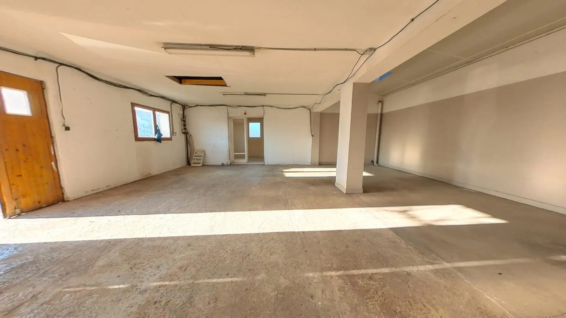 Maison à rénover de 96 m² au Cheix-sur-Morge, projet personnalisé à créer 