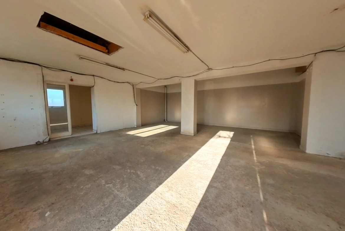 Maison à rénover de 96 m² au Cheix-sur-Morge, projet personnalisé à créer 