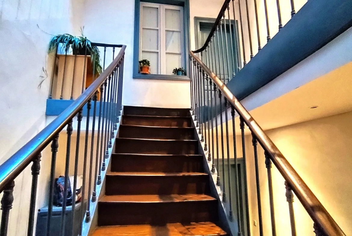 Charmant appartement 2 pièces avec vue sur la Nive à Bayonne 