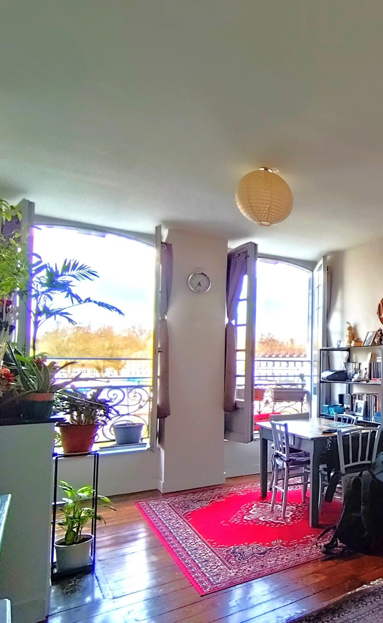 Charmant appartement 2 pièces avec vue sur la Nive à Bayonne 