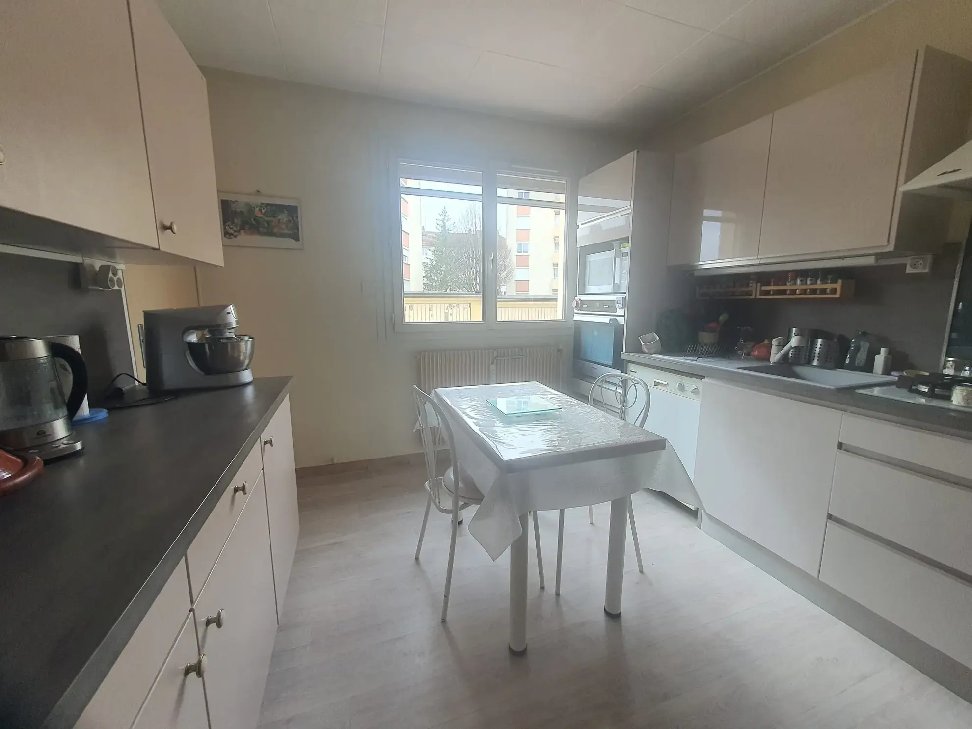 Appartement 3 pièces de 65 m² avec garage à Dijon Bel Air 