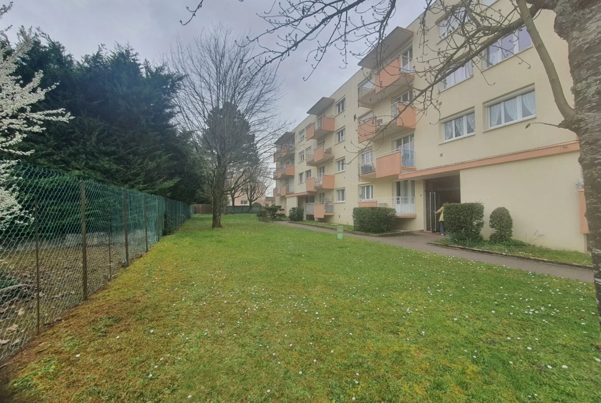 Appartement 3 pièces de 65 m² avec garage à Dijon Bel Air 