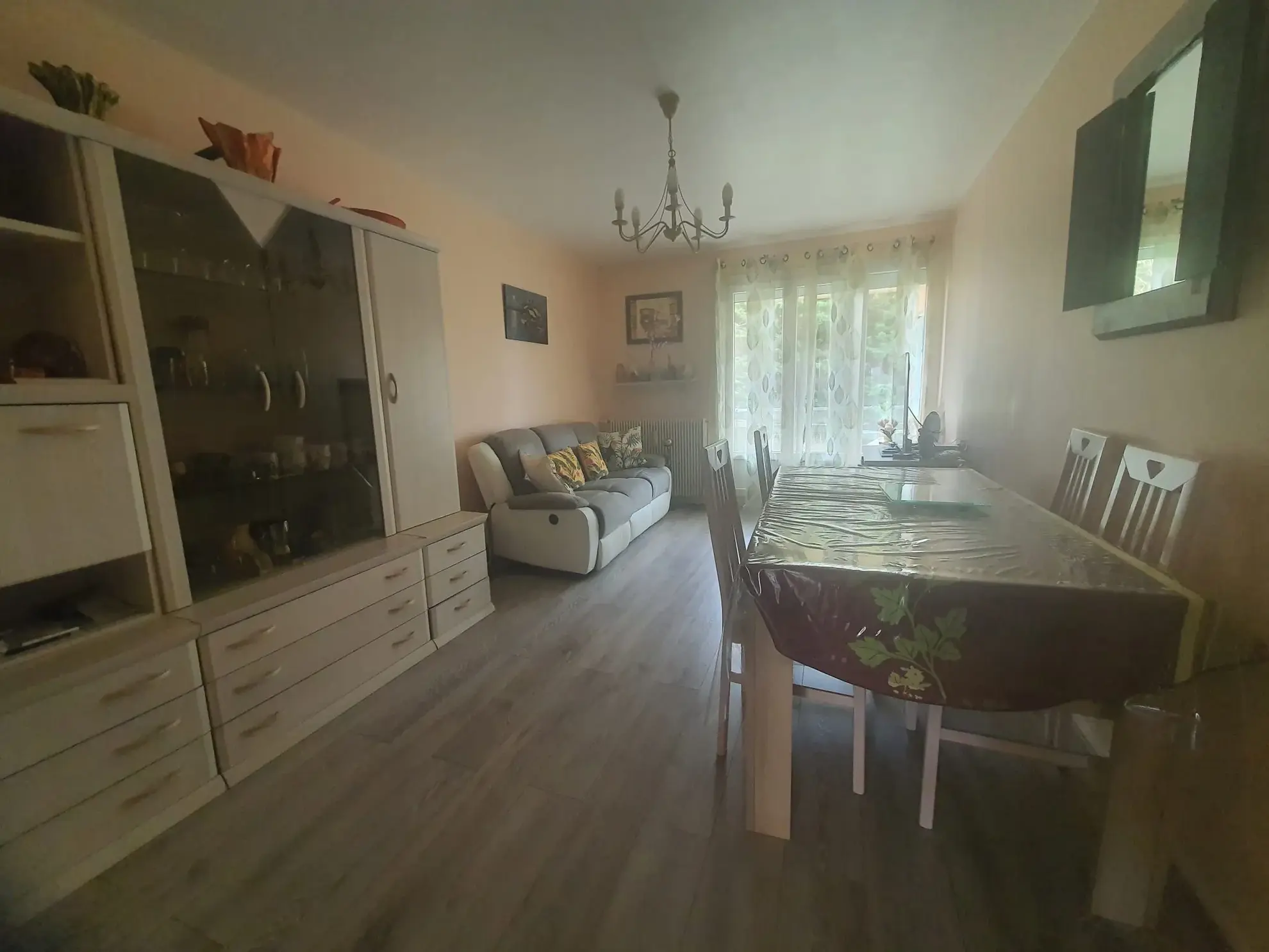 Appartement 3 pièces de 65 m² avec garage à Dijon Bel Air 