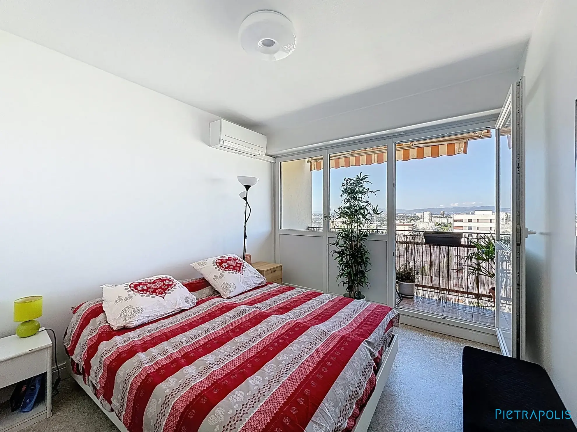 Appartement T4 avec vue panoramique à Rillieux-la-Pape - 70 m² 