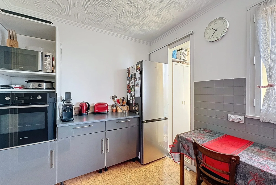 Appartement T4 avec vue panoramique à Rillieux-la-Pape - 70 m² 