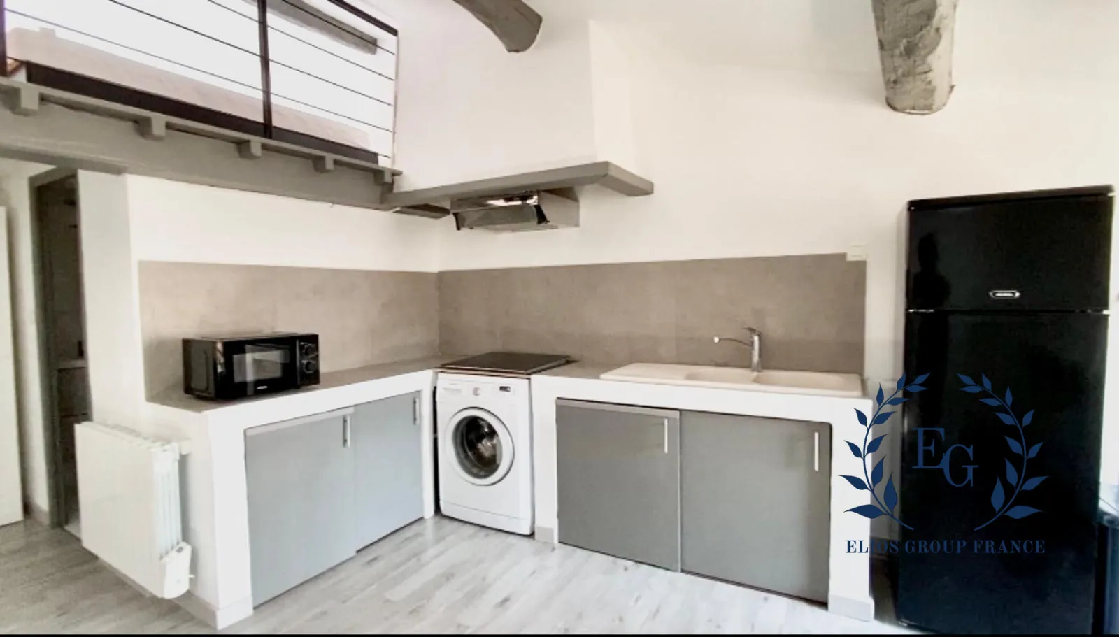 Immeuble de rapport à vendre à Trans-en-Provence, idéal investissement locatif 