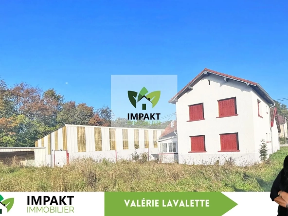 Maison à rénover avec grand garage et potentiel professionnel à Ronchamp