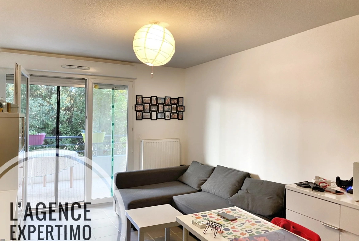 Appartement T2 avec terrasse à Avignon - Résidence récente et sécurisée 