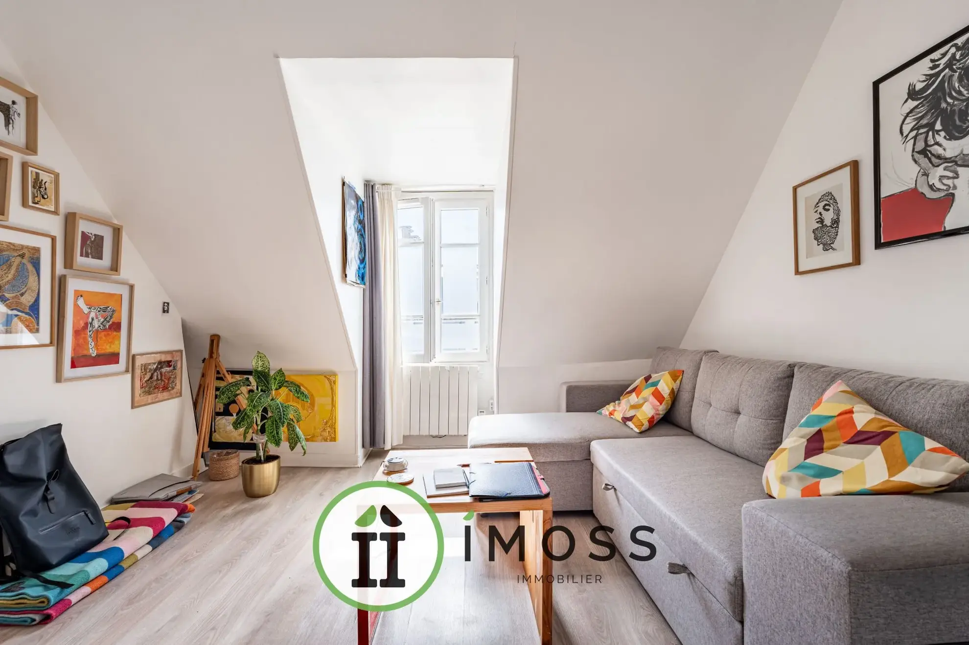 Appartement 2 pièces avec vue sur le Sacré-Cœur à Paris 18ème 