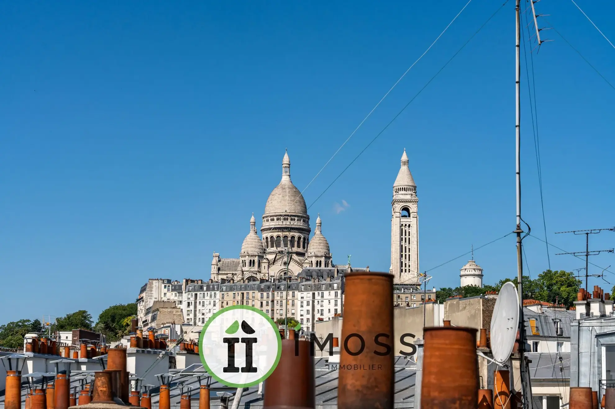 Appartement 2 pièces avec vue sur le Sacré-Cœur à Paris 18ème 